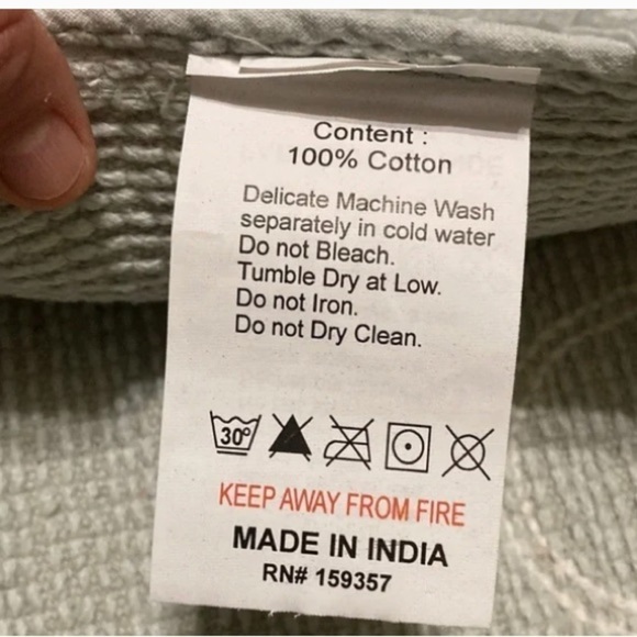 RAE DUNN LET IT SNOW LIGHT TEAL AND WHITE BATHROOM MAT 21X34 - Picture 5 of 5